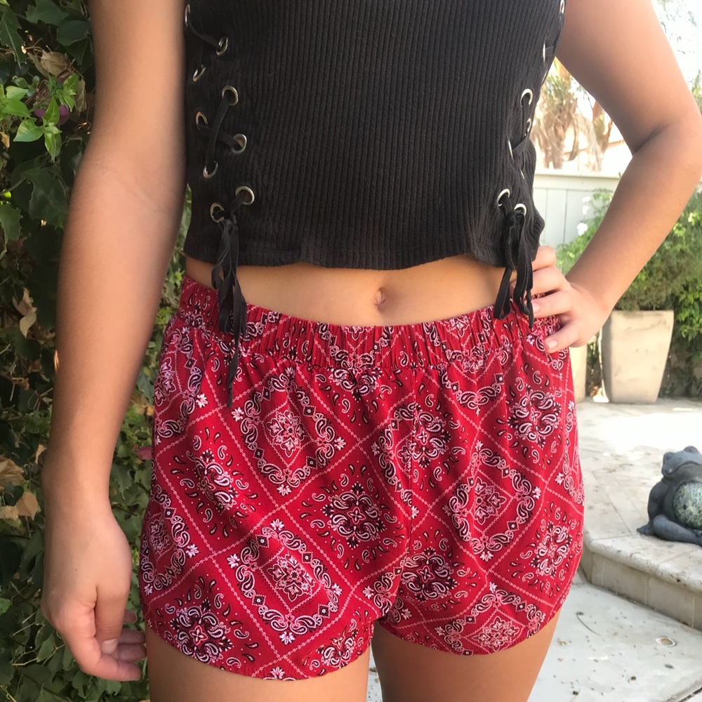 FOREVER 21 Red Bandana Flowy Shorts